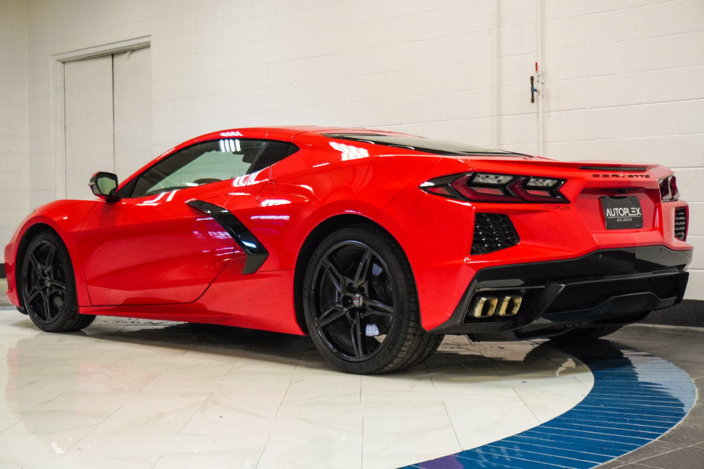 Used 2023 Chevrolet Corvette Stingray Coupe w/ 1LT RWD image 20