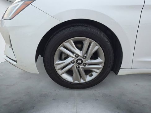 Used 2020 Hyundai Elantra SEL w/ Cargo Package (C1) FWD image 14