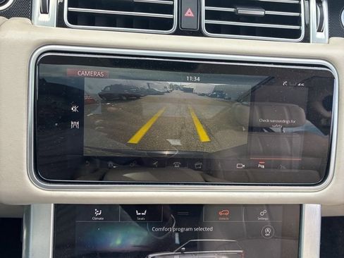 Used 2019 Land Rover Range Rover Supercharged image 11