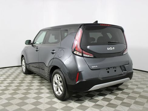 Used 2023 Kia Soul LX w/ Option Group 015 FWD image 26