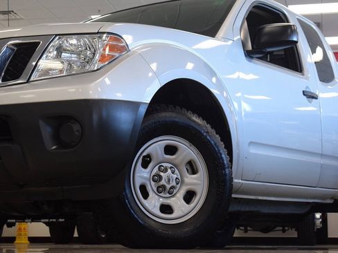 Used 2013 Nissan Frontier S w/ S Preferred Pkg RWD image 10
