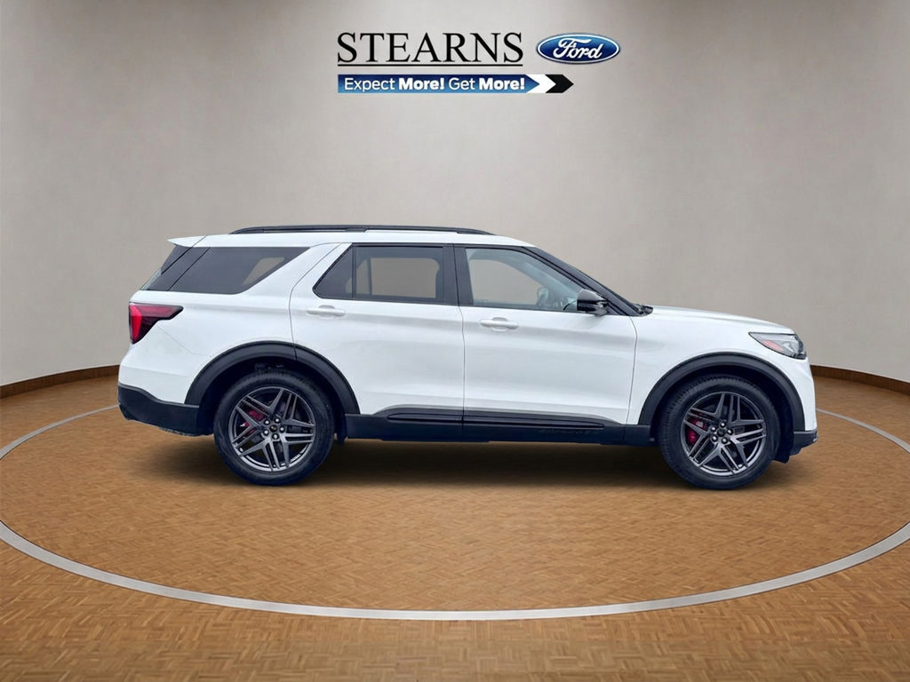 Used 2026 Ford Explorer ST AWD/4WD image 15