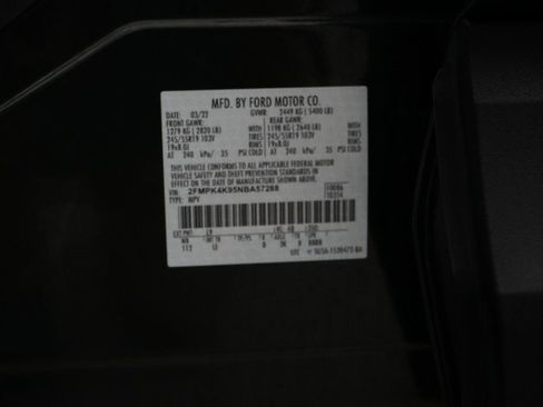 Certified 2022 Ford Edge Titanium image 23