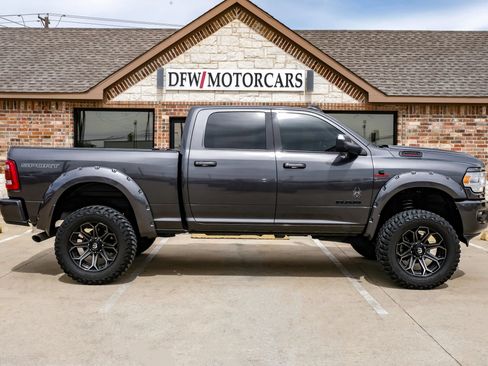 Used 2022 RAM 2500 Big Horn w/ Level C Equiment Group AWD/4WD image 5