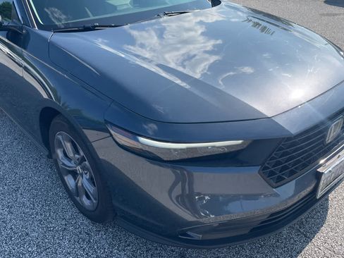 Used 2024 Honda Accord EX image 15