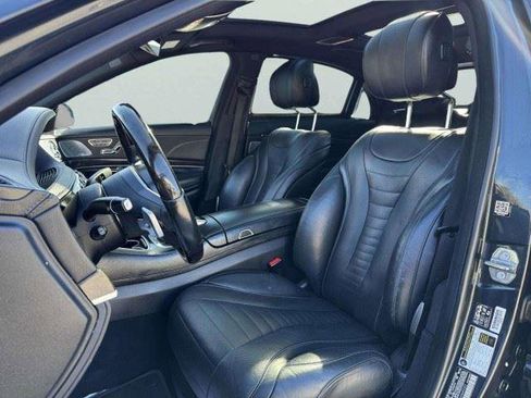 Used 2019 Mercedes-Benz S 560 4MATIC Sedan image 18