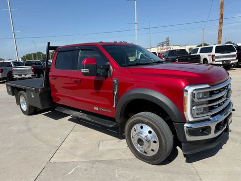 Used 2023 Ford F550 4x4 Crew Cab Super Duty image 4