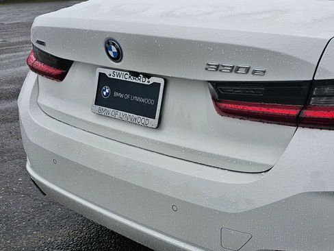 Used 2023 BMW 330e xDrive 330e xDrive w/ Premium Package image 13