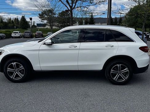 Used 2019 Mercedes-Benz GLC 300 4MATIC image 6