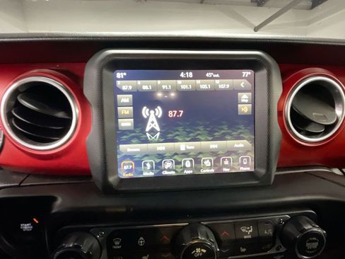 Used 2019 Jeep Wrangler Unlimited Rubicon image 13