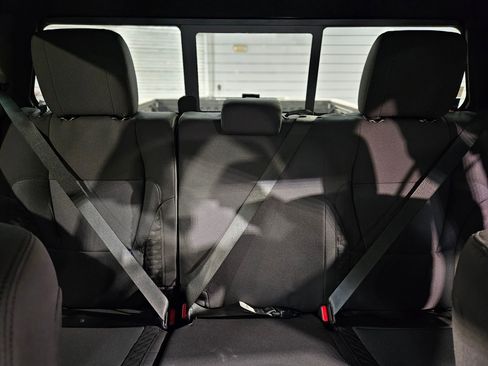 New 2026 Toyota Tundra SR image 10