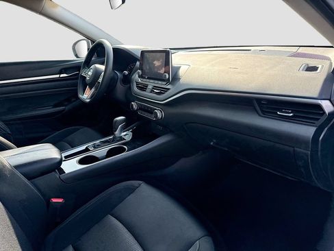 Used 2021 Nissan Altima 2.5 SV FWD image 33