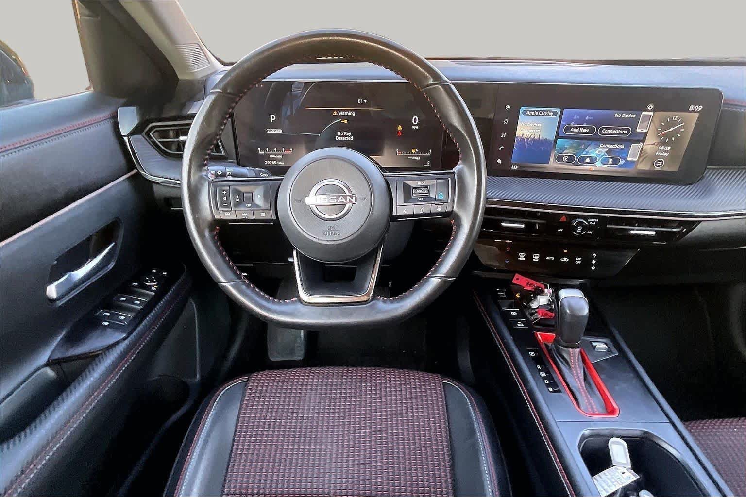 Used 2025 Nissan Kicks SR FWD image 6