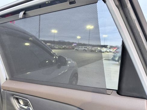 Certified 2021 Nissan Rogue SL w/ Premium Package image 20