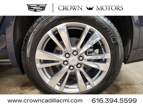 Certified 2025 Cadillac XT6 Premium Luxury image 27