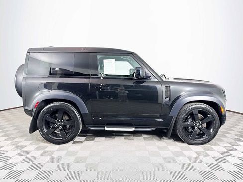 Used 2023 Land Rover Defender 90 V8 AWD/4WD image 4