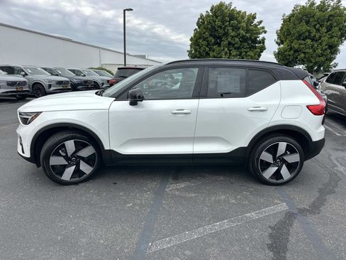 Certified 2024 Volvo XC40 Recharge Ultimate w/ Protection Package Premier image 7