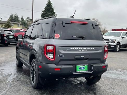 New 2025 Ford Bronco Sport Outer Banks w/ Topo Graphic Package AWD/4WD image 3