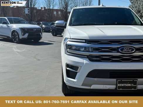Used 2024 Ford Expedition Platinum image 13