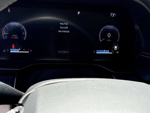 Used 2022 Jeep Grand Cherokee Limited AWD/4WD image 25
