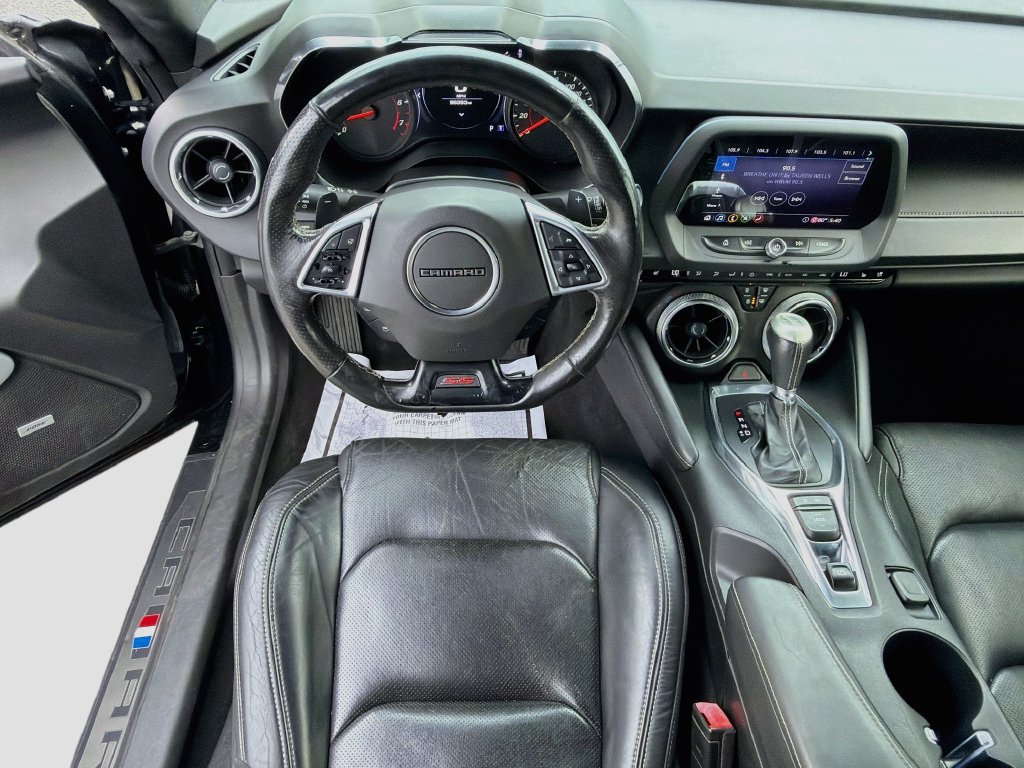 Used 2020 Chevrolet Camaro SS RWD image 16