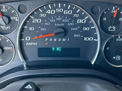 New 2025 GMC Savana 2500 Extended w/ Driver Convenience Package RWD image 12