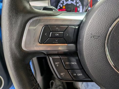 Used 2017 Ford Mustang Premium image 19