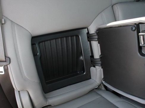 Used 2023 GMC Sierra 1500 SLT image 20