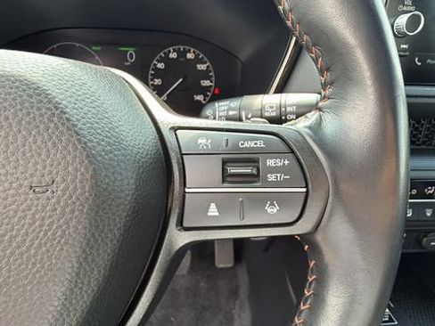 Used 2025 Honda CR-V Sport-L image 32
