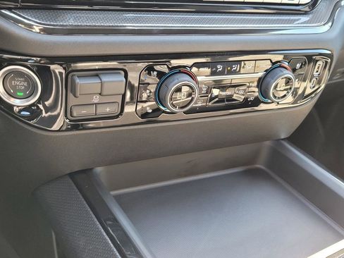 New 2026 Chevrolet Silverado 2500 ZR2 w/ LPO, Dark Essentials Package image 20