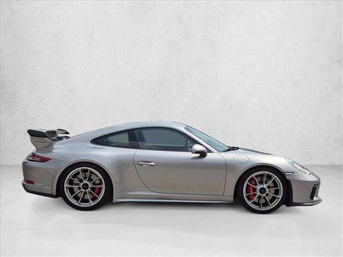 Used 2018 Porsche 911 GT3 RWD image 4