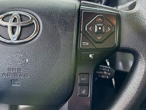 Used 2019 Toyota Tacoma SR RWD image 15