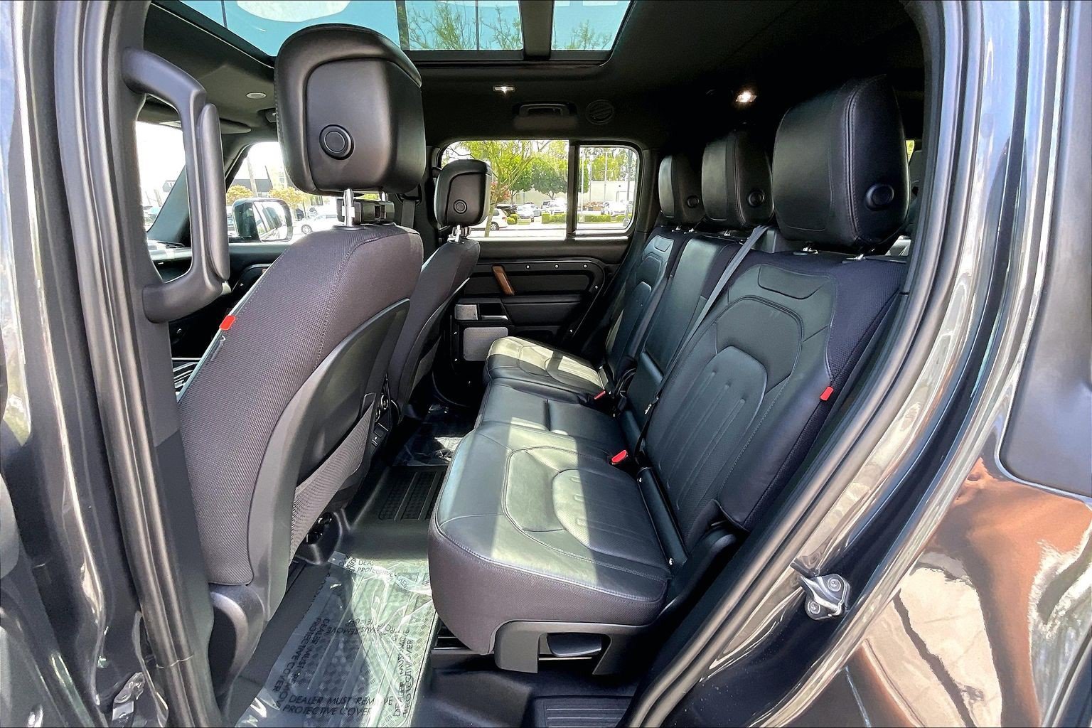 Used 2024 Land Rover Defender 130 X AWD/4WD image 20