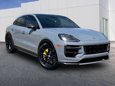 Certified 2024 Porsche Cayenne Turbo GT AWD/4WD image 9