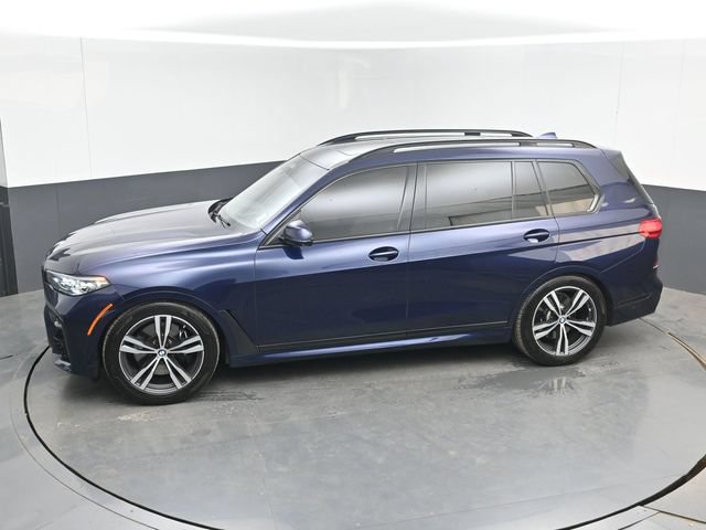 Used 2021 BMW X7 xDrive40i w/ M Sport Package AWD/4WD image 44