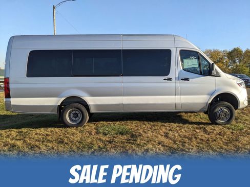 Used 2023 Mercedes-Benz Sprinter 3500 w/ Parking Package image 3