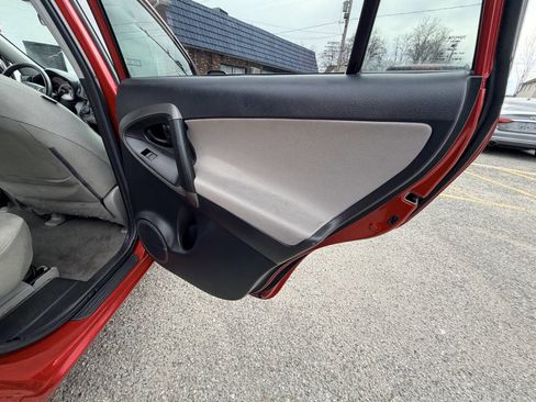 Used 2012 Toyota RAV4 Base 4x4 4dr SUV w/ Value Pkg image 42