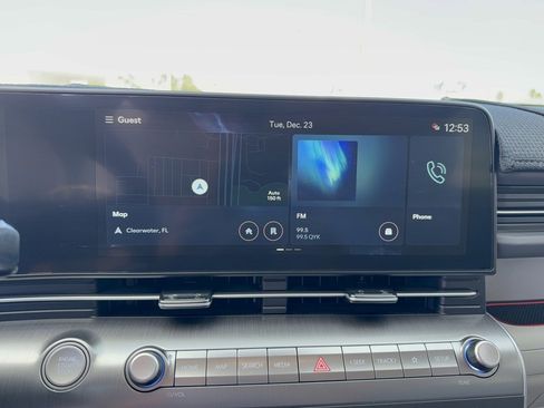 Used 2025 Hyundai Kona Limited image 17