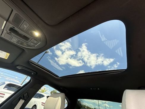 Used 2023 Genesis G70 2.0T w/ Sport Prestige Package AWD/4WD image 21