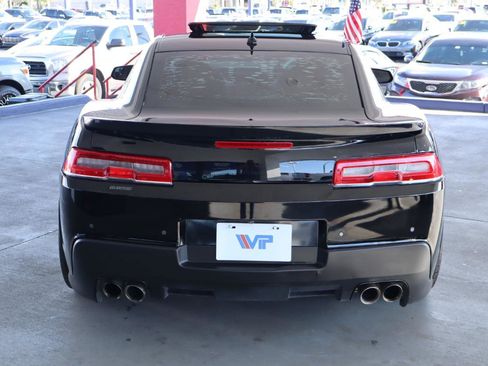 Used 2014 Chevrolet Camaro ZL1 w/ Gray Stripe Package image 5