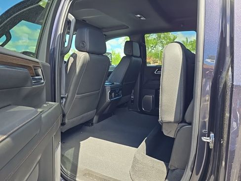 Used 2024 Chevrolet Silverado 1500 High Country w/ High Country Premium Package image 12