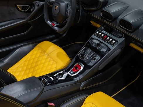 Used 2016 Lamborghini Huracan LP 610-4 image 55