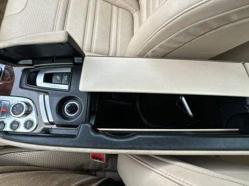 Used 2015 Mercedes-Benz SL 63 AMG image 30