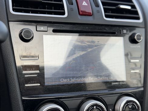 Used 2016 Subaru Forester 2.5i Limited image 6