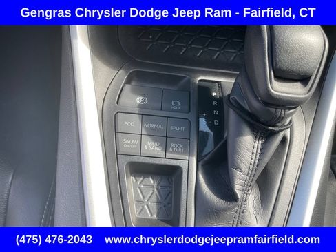 Used 2021 Toyota RAV4 XLE w/ Convenience Package AWD/4WD image 51