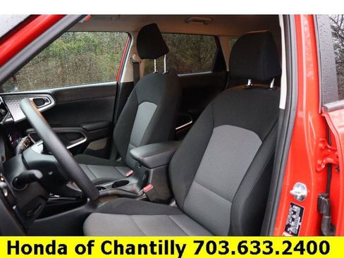 Used 2023 Kia Soul S image 20