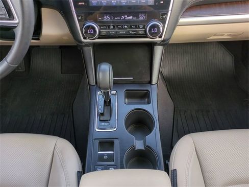 Used 2018 Subaru Outback 2.5i Limited w/ Popular Package #2 image 19