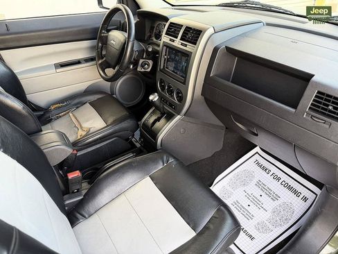 Used 2007 Jeep Patriot Limited w/ Driver Convenience Group FWD image 13