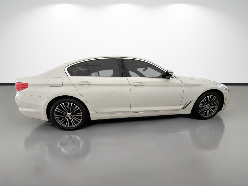 Used 2019 BMW 540i w/ Convenience Package RWD image 2