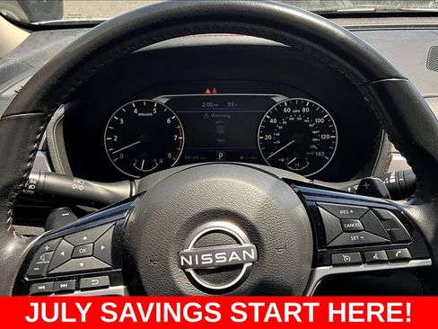 Used 2023 Nissan Altima 2.5 SR FWD image 16